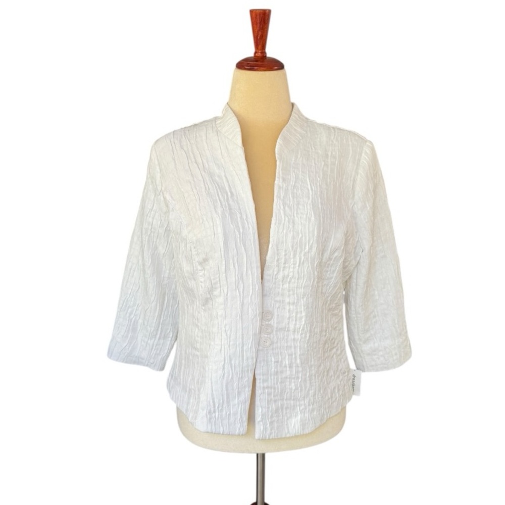 Women’s White Crinkle Jacket 3/4 Sleeves Button-Front Blazer L NWT Summer Resort